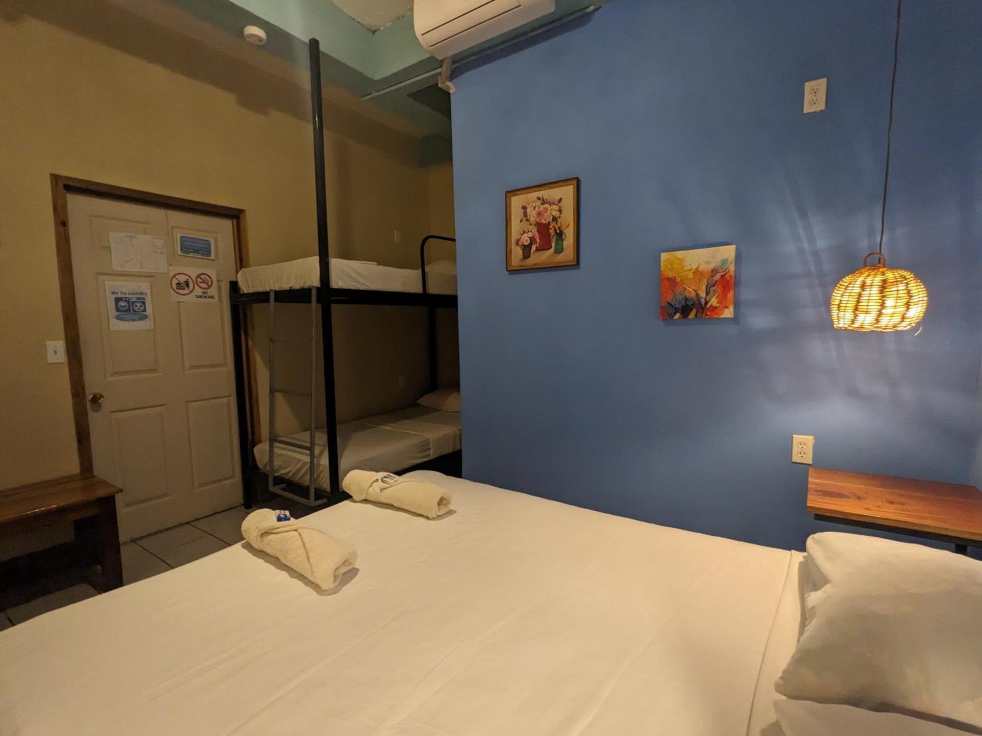 Kawoq Hostel Сан-Игнасио Экстерьер фото